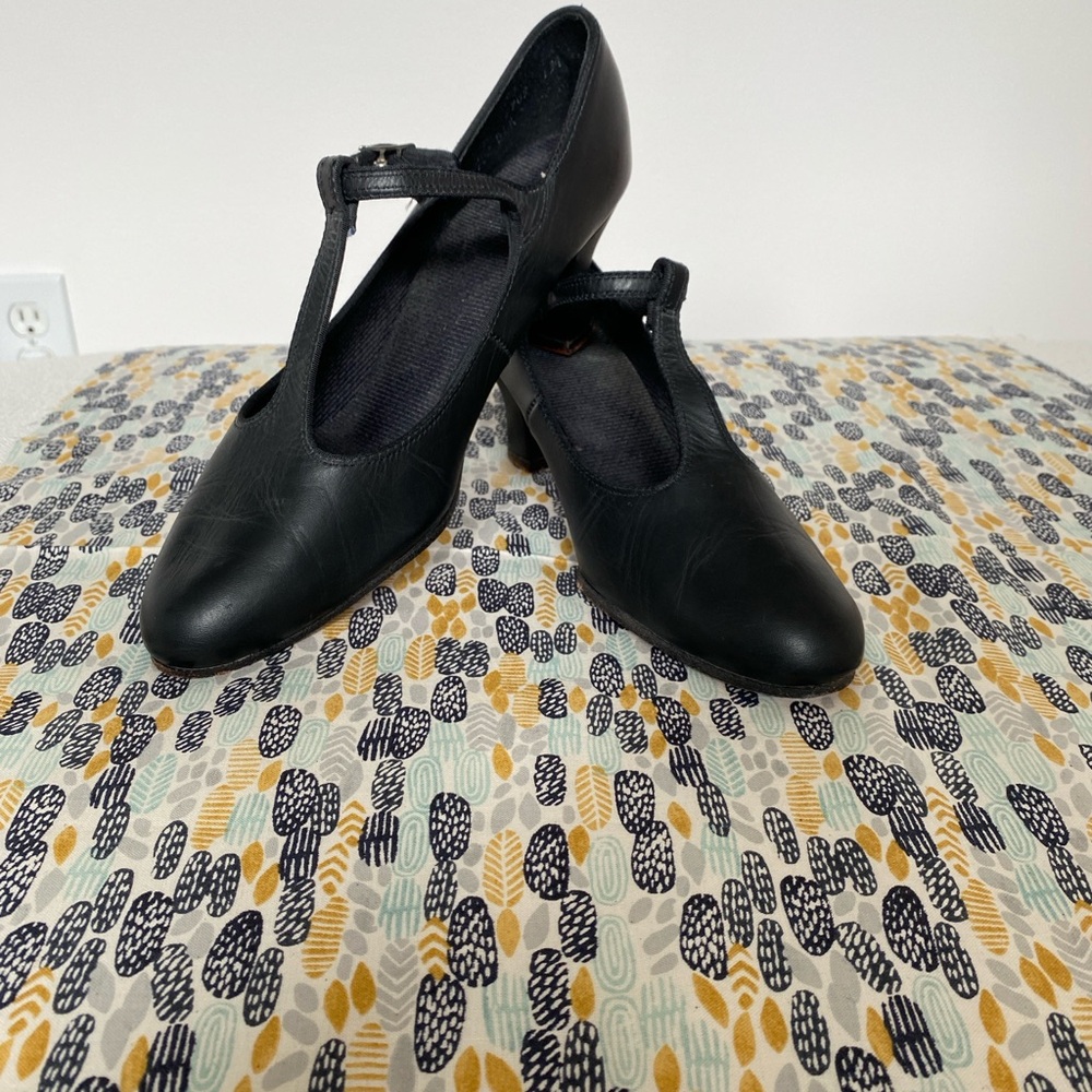 Momma loves Mambo Cha cha Tango 
Capezio T Strap Black leather dance shoe